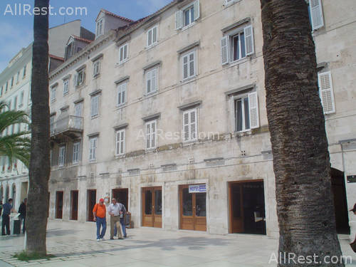 Adriana Hotel 
